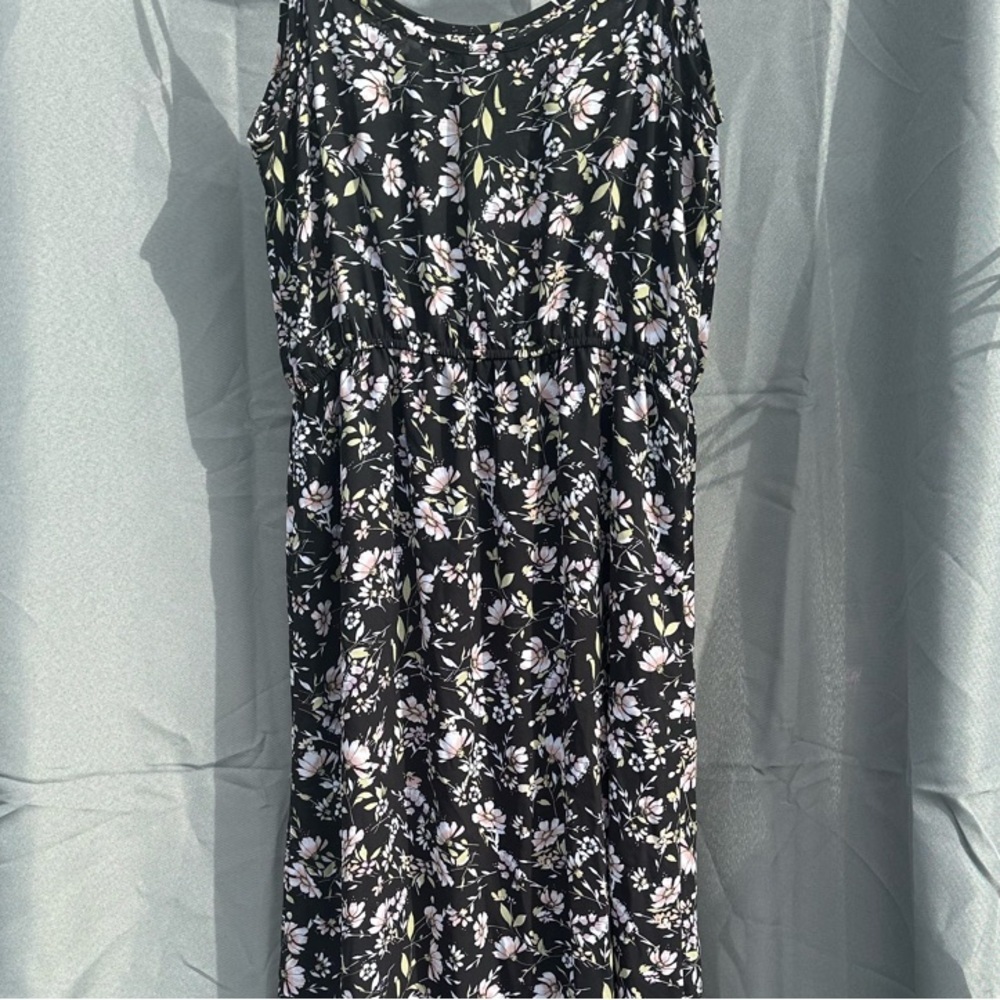 Floral Black and White Maxi Dress size large